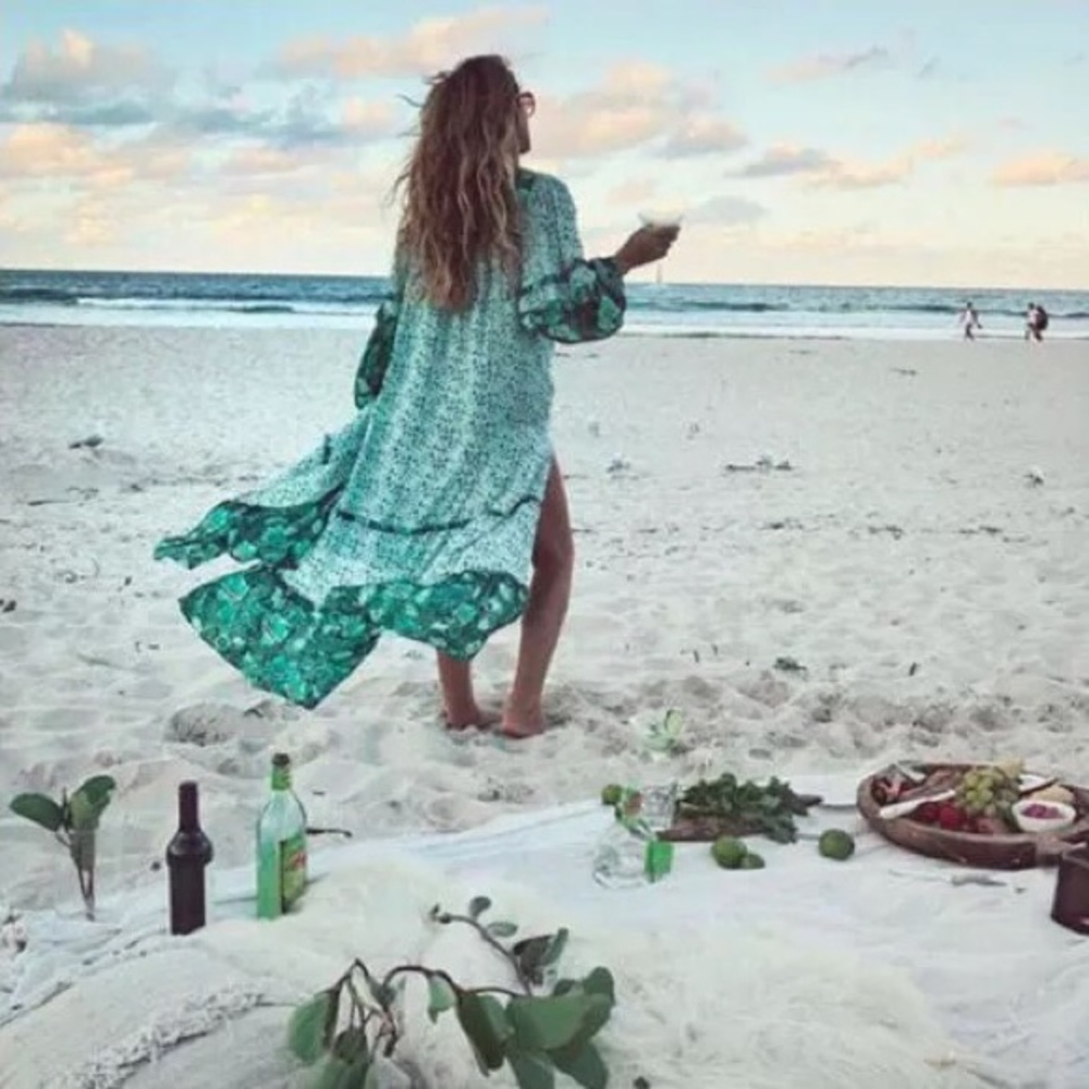 Customer Fav⭐️V Neck Maxi Dress.